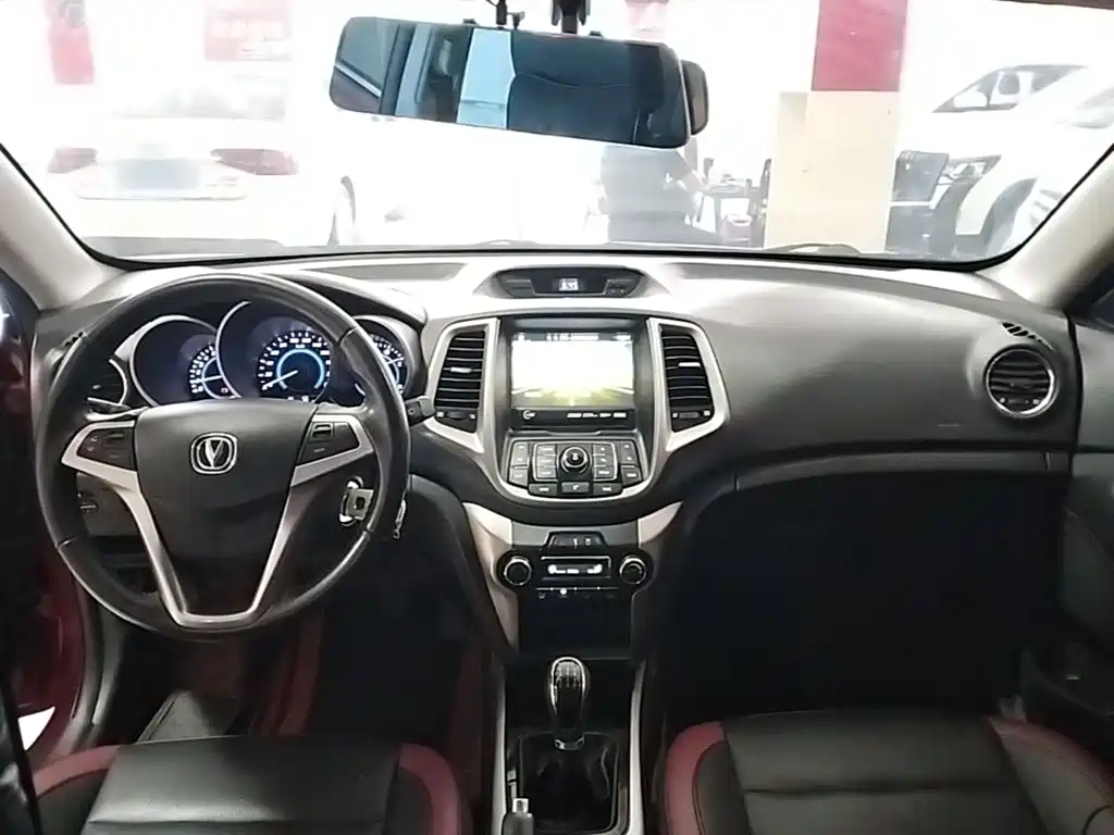 Changan Eado XT — миниатюра 10