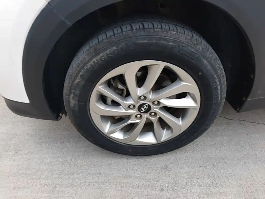 Hyundai Tucson — миниатюра 23