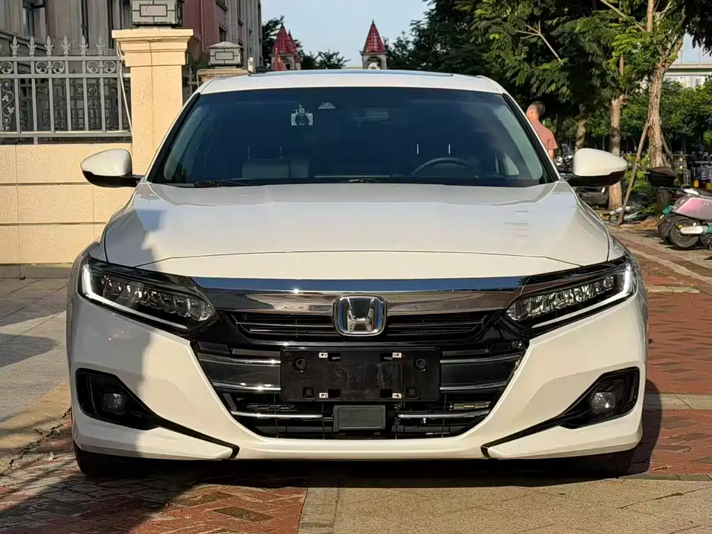 Honda Accord — миниатюра 2