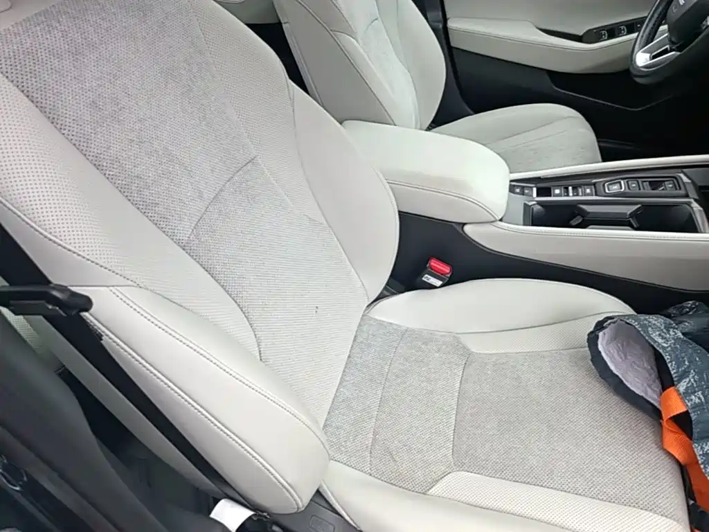 Honda Inspire PHEV — миниатюра 25