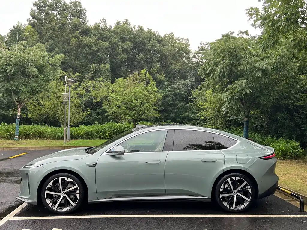 NIO ET5 — миниатюра 4