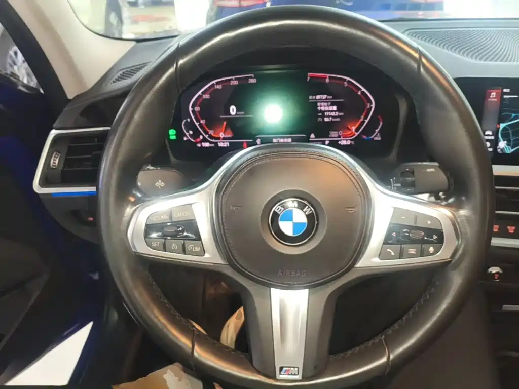 BMW 3 Series — миниатюра 11