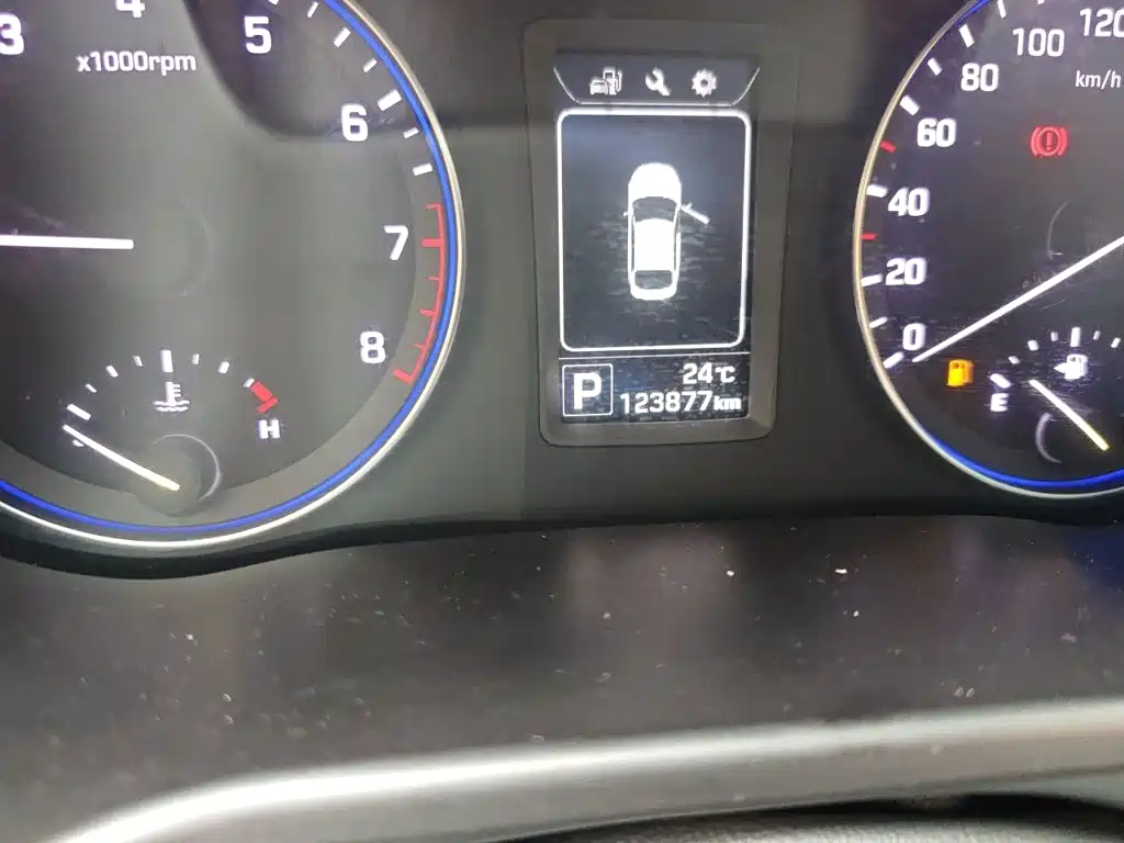 Hyundai Mistra — миниатюра 5