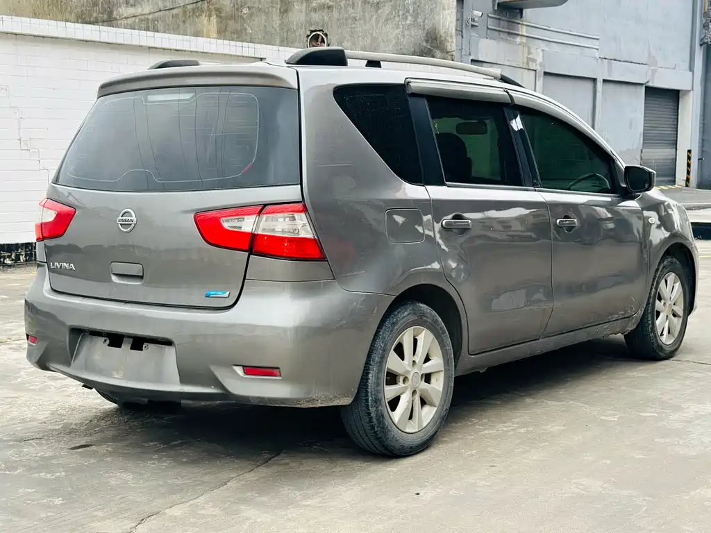 Nissan Livina — миниатюра 13