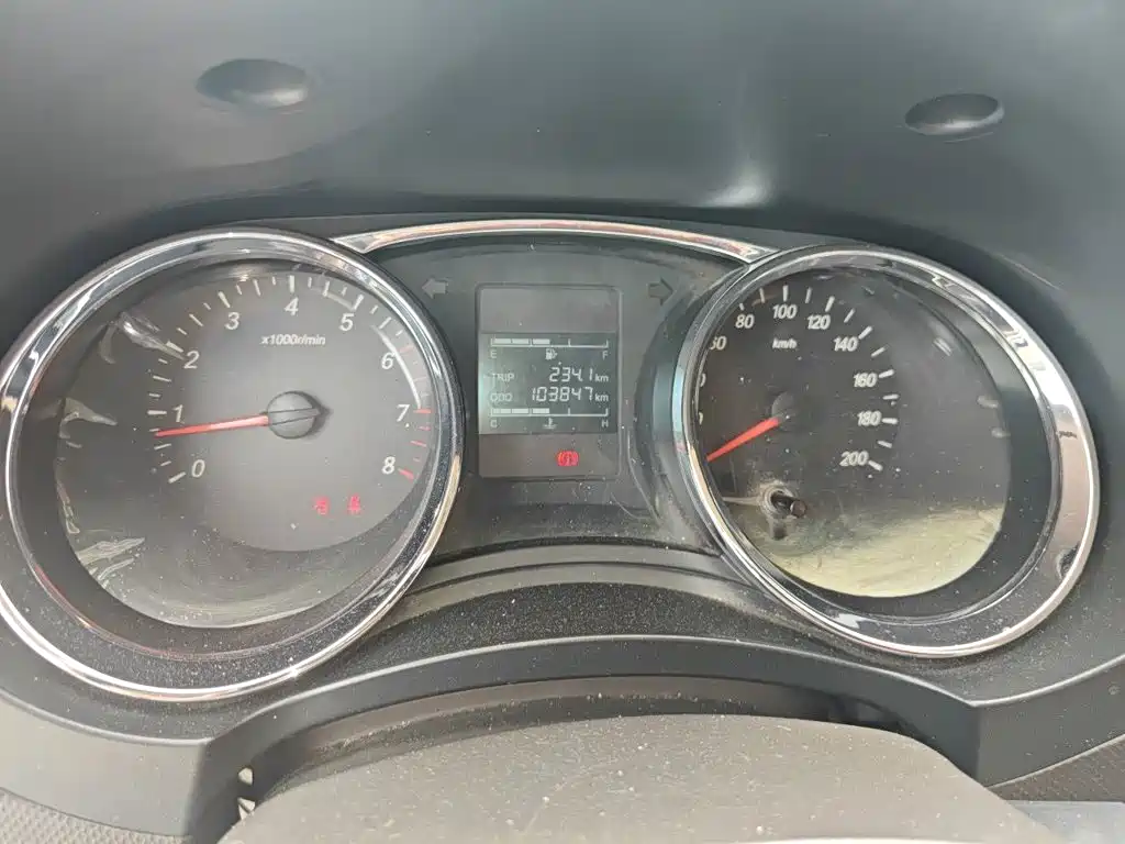 Wuling Hongguang — миниатюра 14