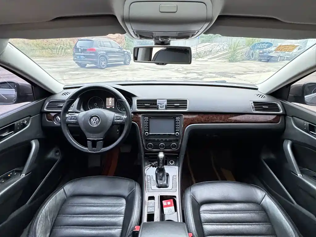 Volkswagen Passat — миниатюра 10