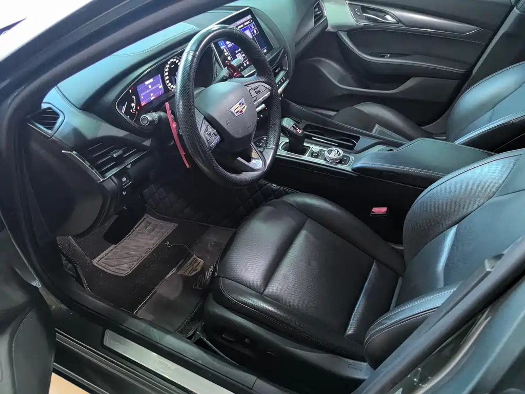 Cadillac CT5 — миниатюра 6