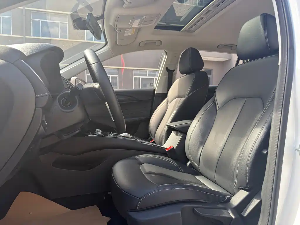 Roewe Ei5 — миниатюра 15