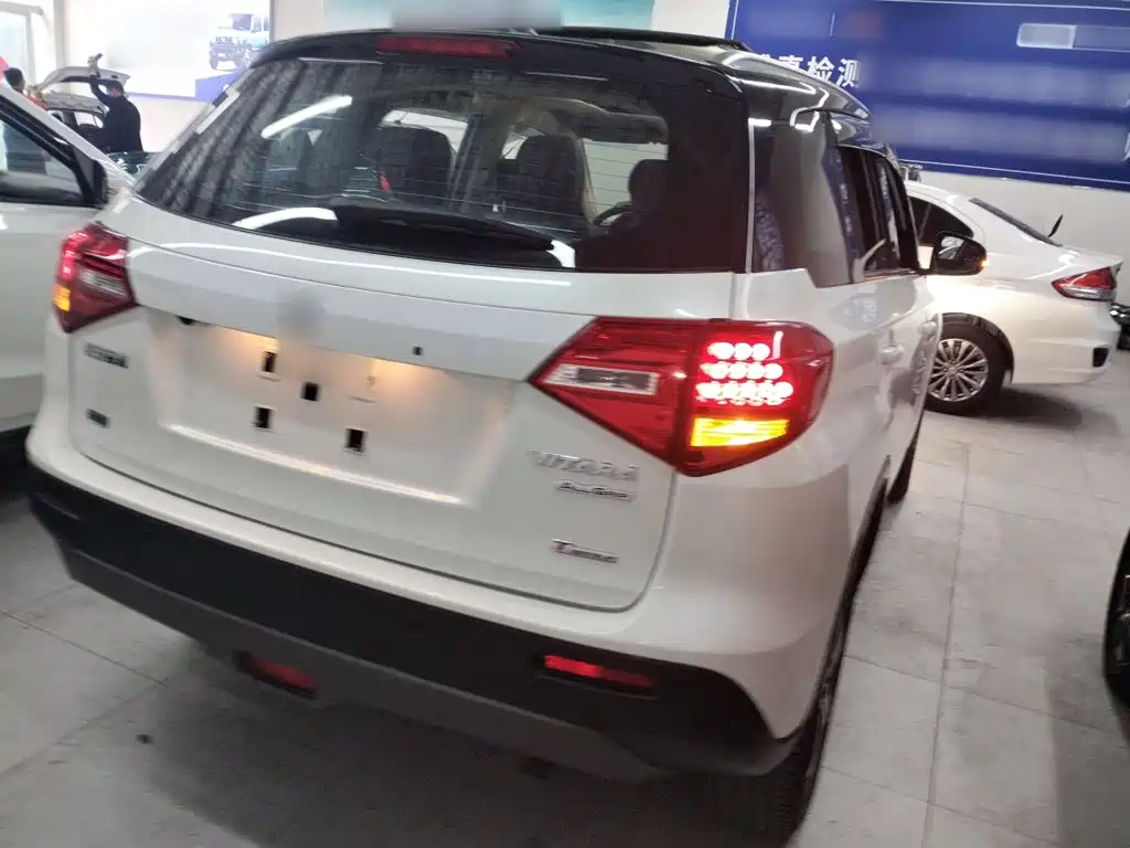 Suzuki Vitara — миниатюра 7