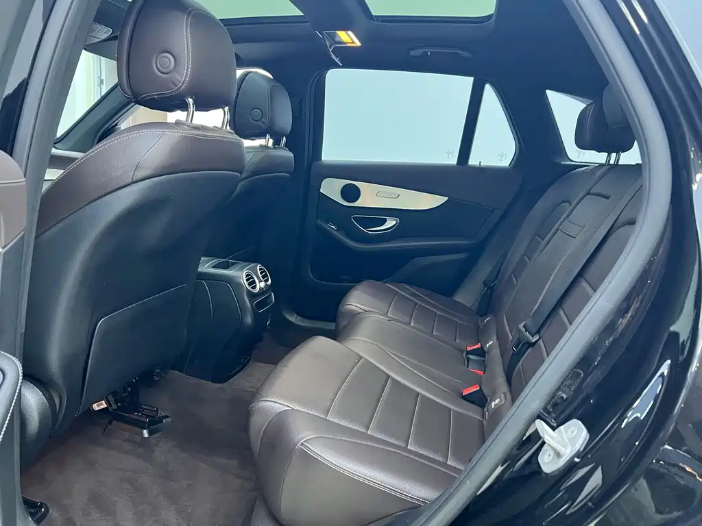 Mercedes-Benz GLC — миниатюра 19