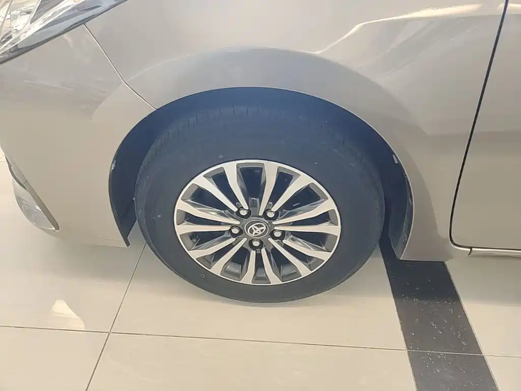 Toyota Corolla — миниатюра 23