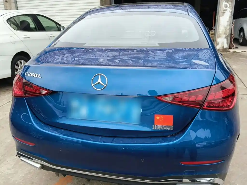 Mercedes-Benz C-Class — миниатюра 6