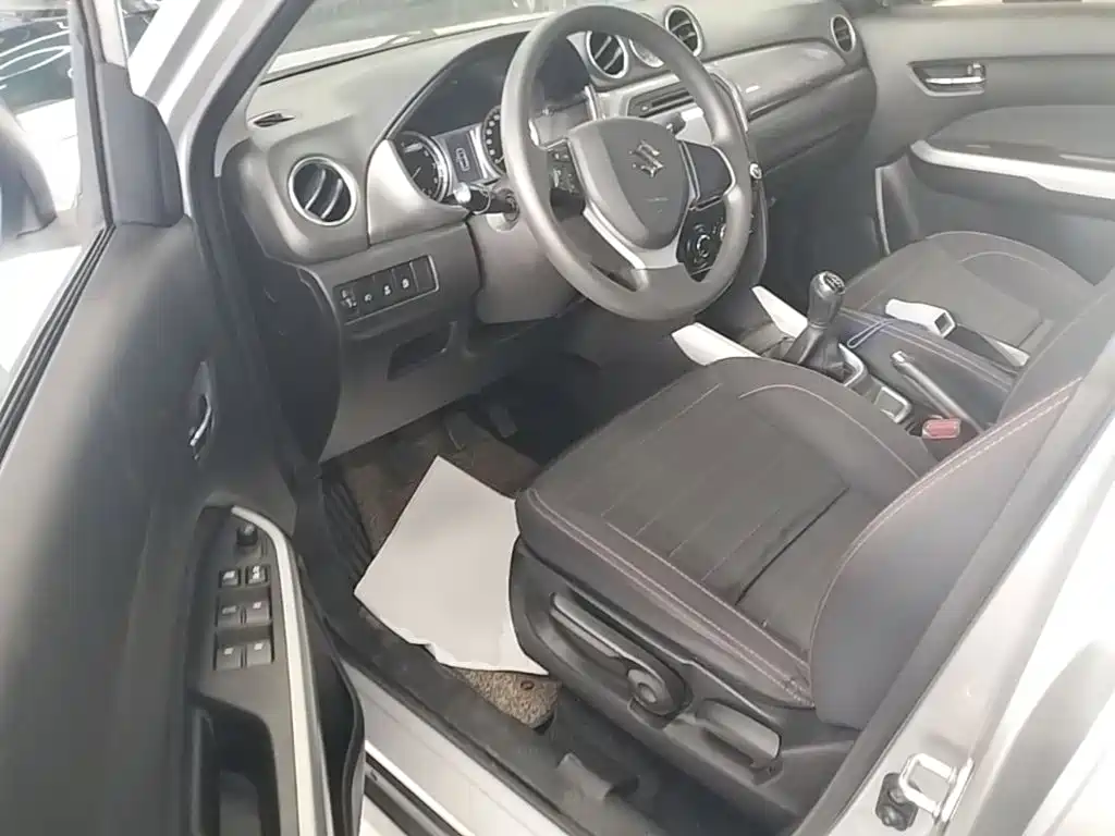 Suzuki Vitara — миниатюра 16