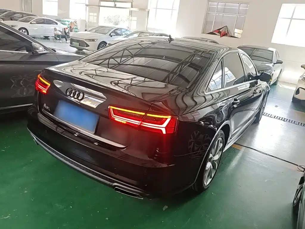 Audi A6L — миниатюра 7