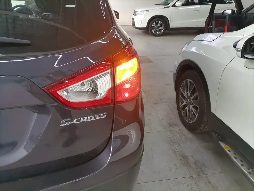 Suzuki S-Cross — миниатюра 8