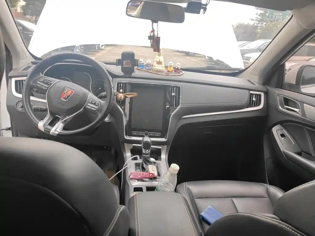 Roewe RX5 — миниатюра 10
