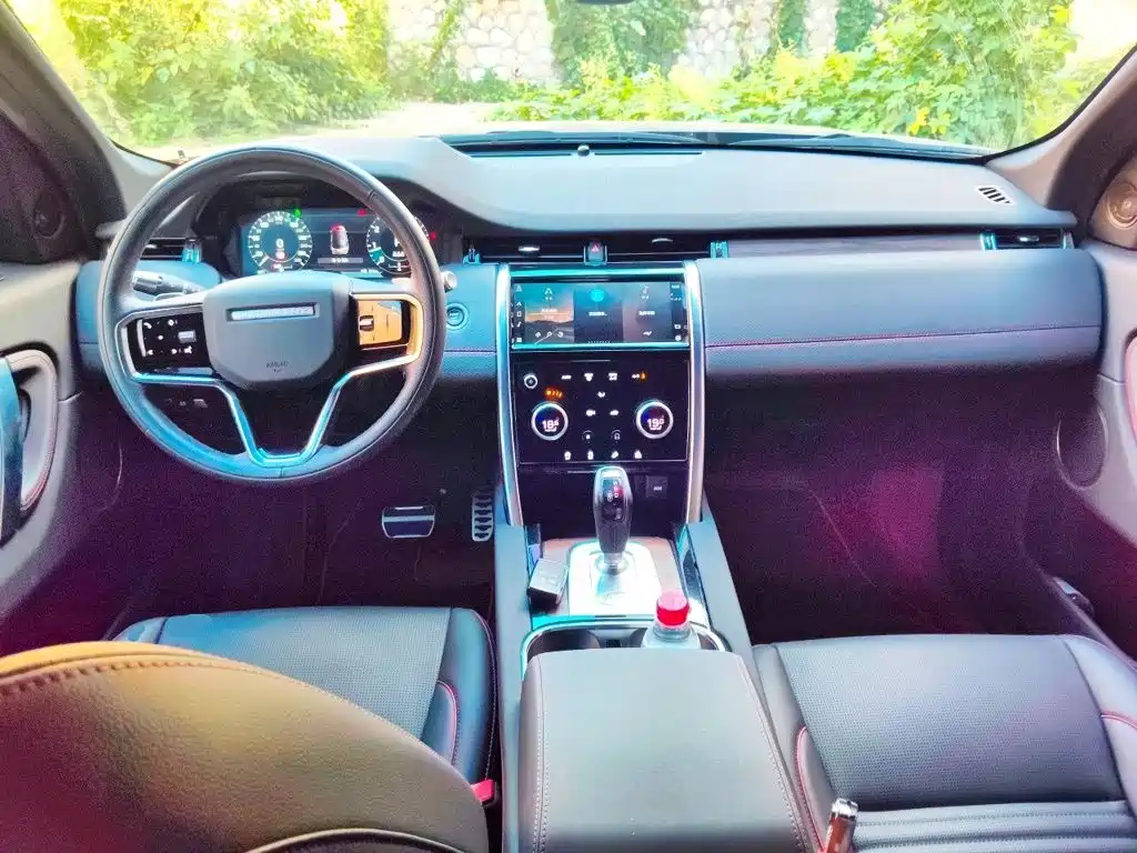 Land Rover Discovery Sport — миниатюра 5