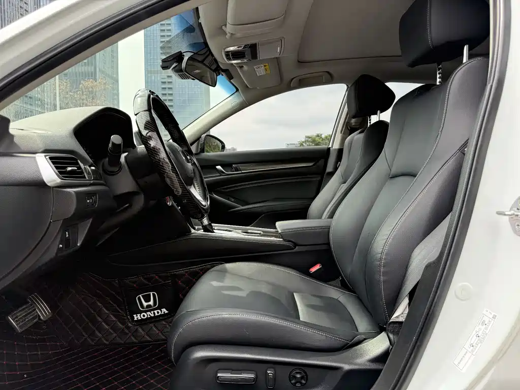 Honda Accord 2022 260TURBO Luxury