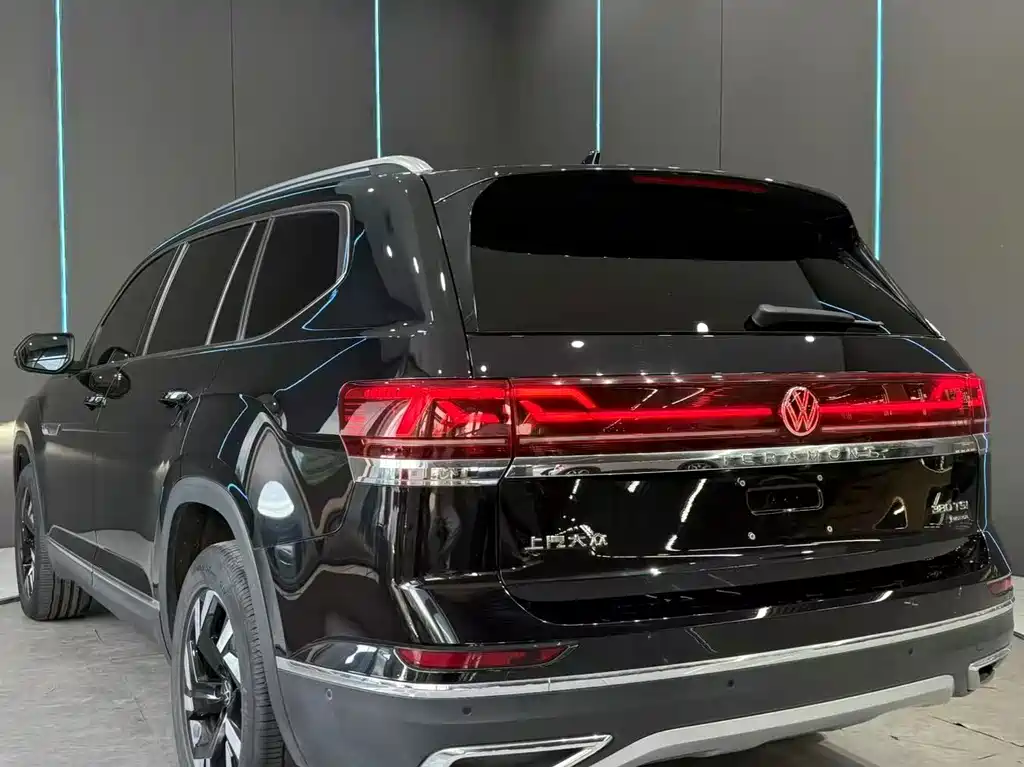 Volkswagen Teramont — миниатюра 8