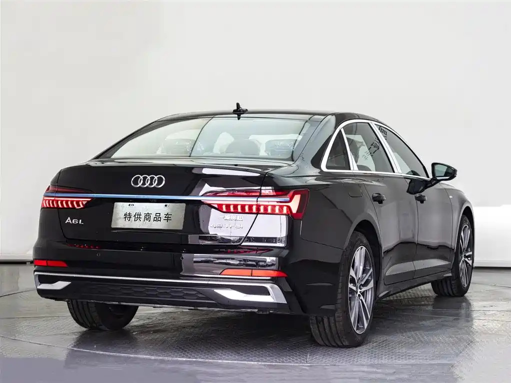 Audi A6L 2026 40 TFSI Luxury