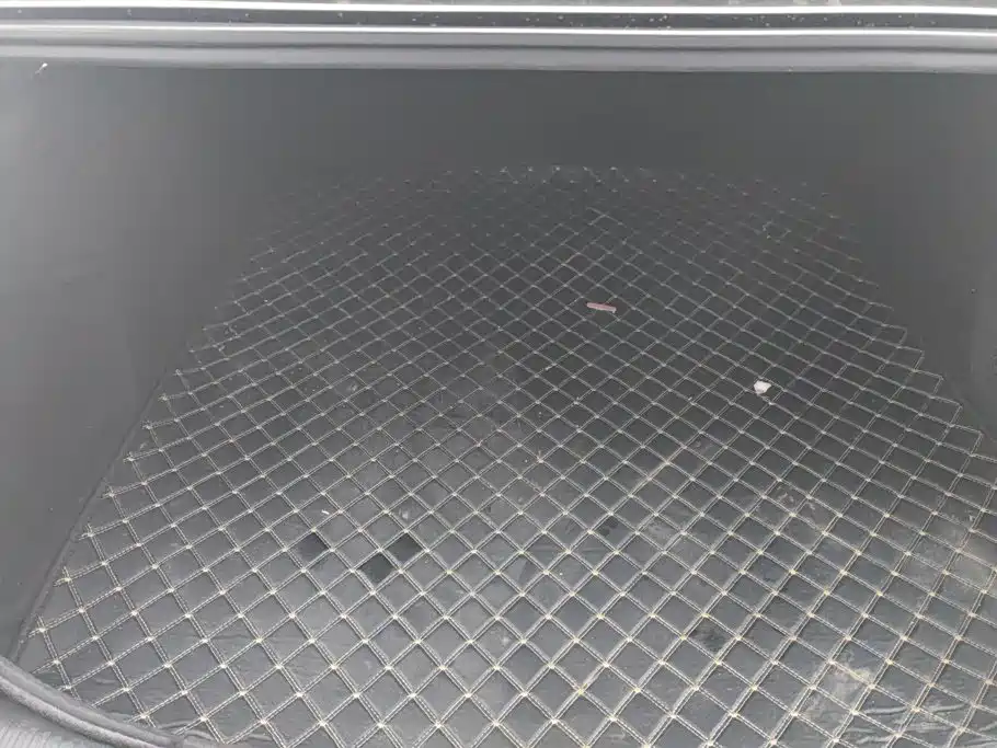 Audi A4L — миниатюра 4