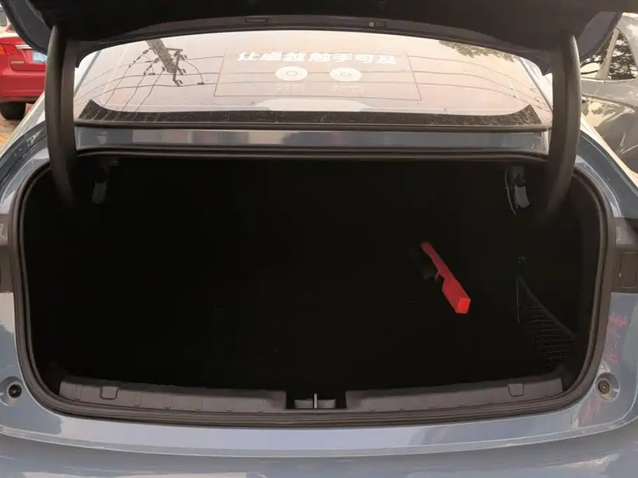 Leapmotor Leapmotor B01 — миниатюра 4
