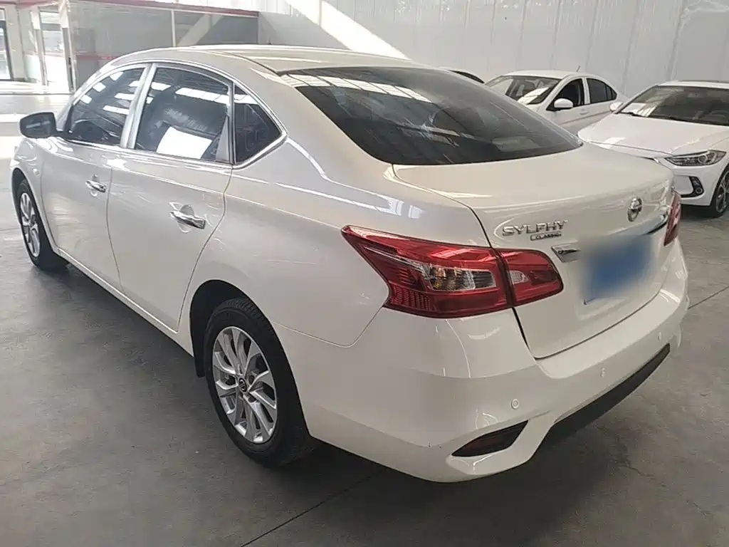 Nissan Sylphy — миниатюра 5