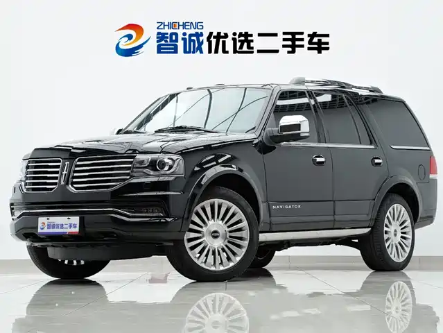 Lincoln Navigator