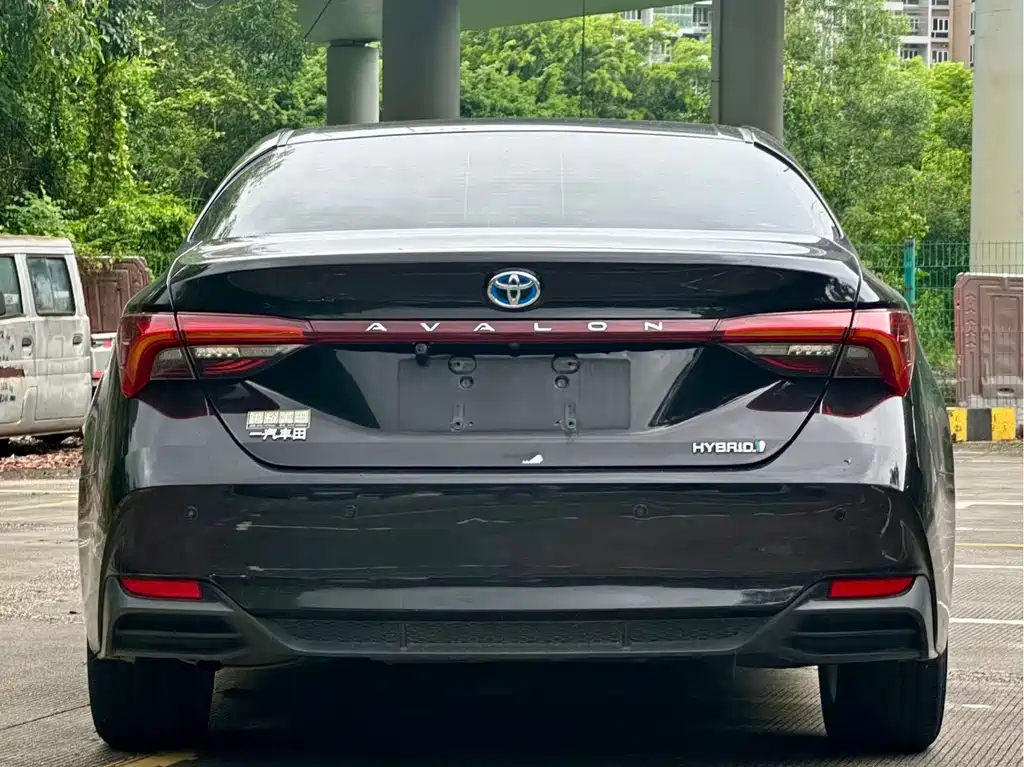 Toyota Avalon — миниатюра 9