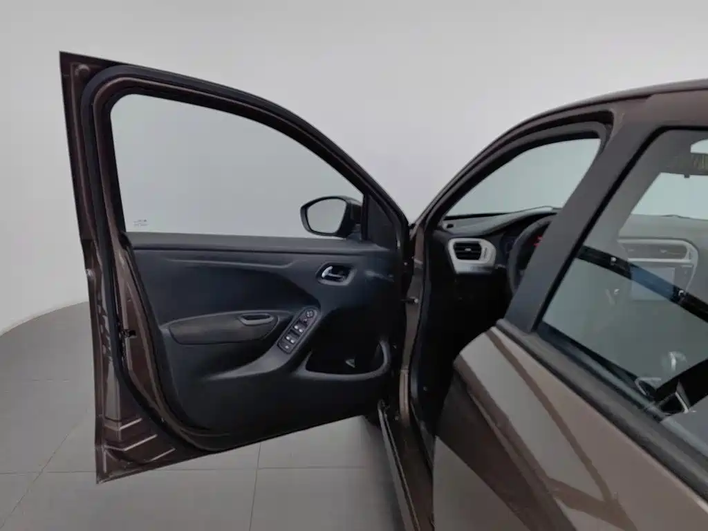 Peugeot 301 — миниатюра 8