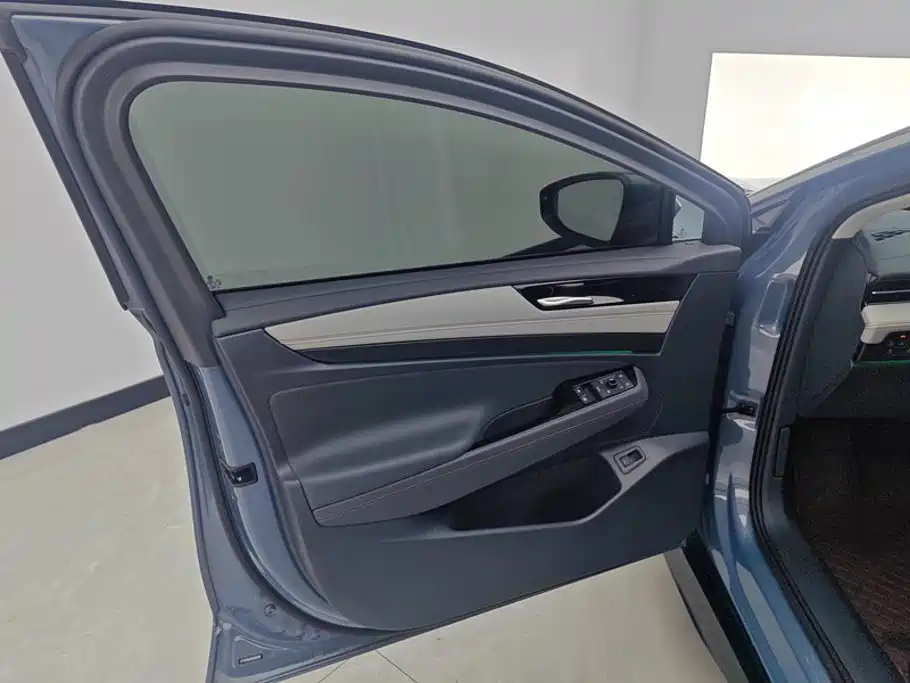 Volkswagen ID.7 VIZZION — миниатюра 7