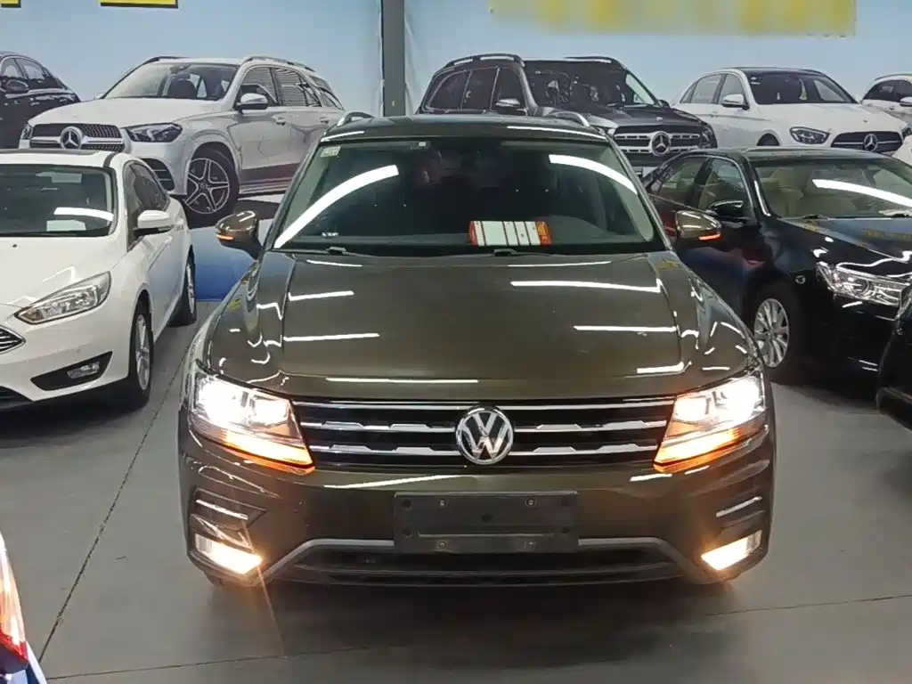 Volkswagen Tiguan L — миниатюра 3