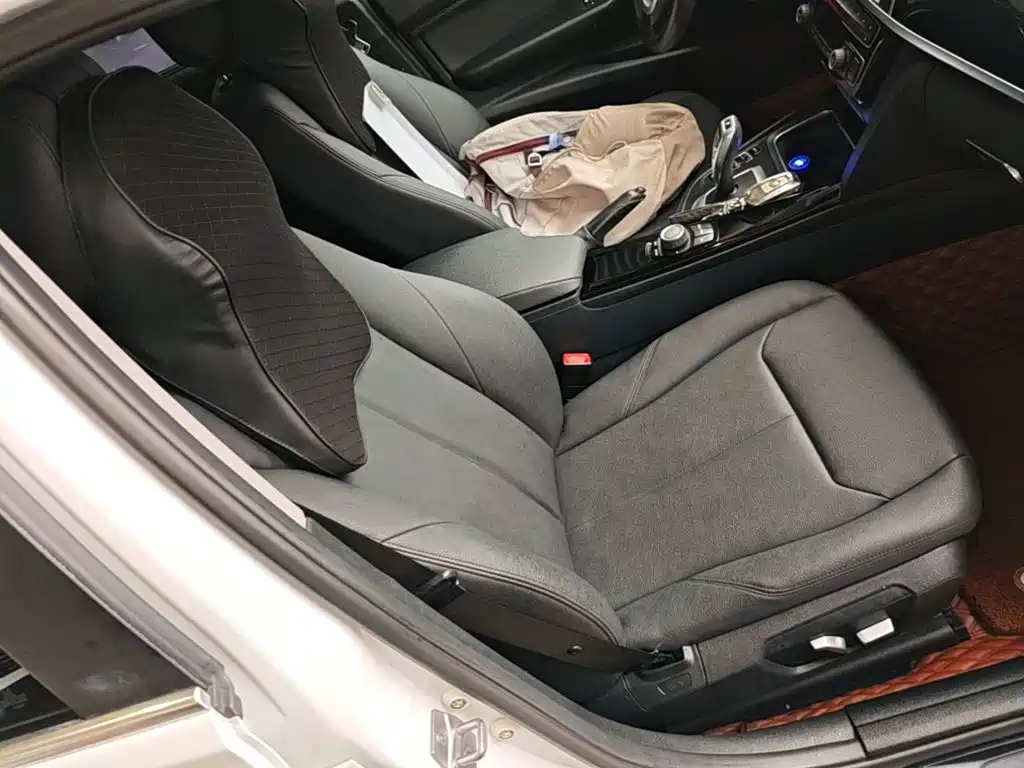 BMW 3 Series — миниатюра 25