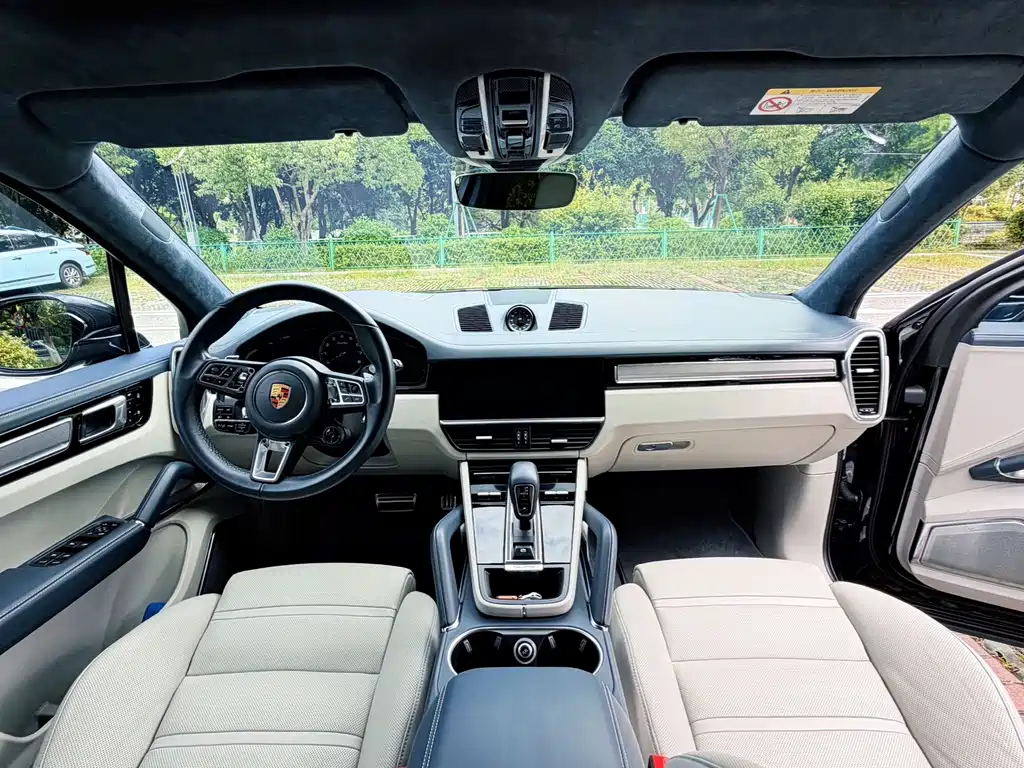 Porsche Cayenne 2020 Cayenne Turbo 4.0T