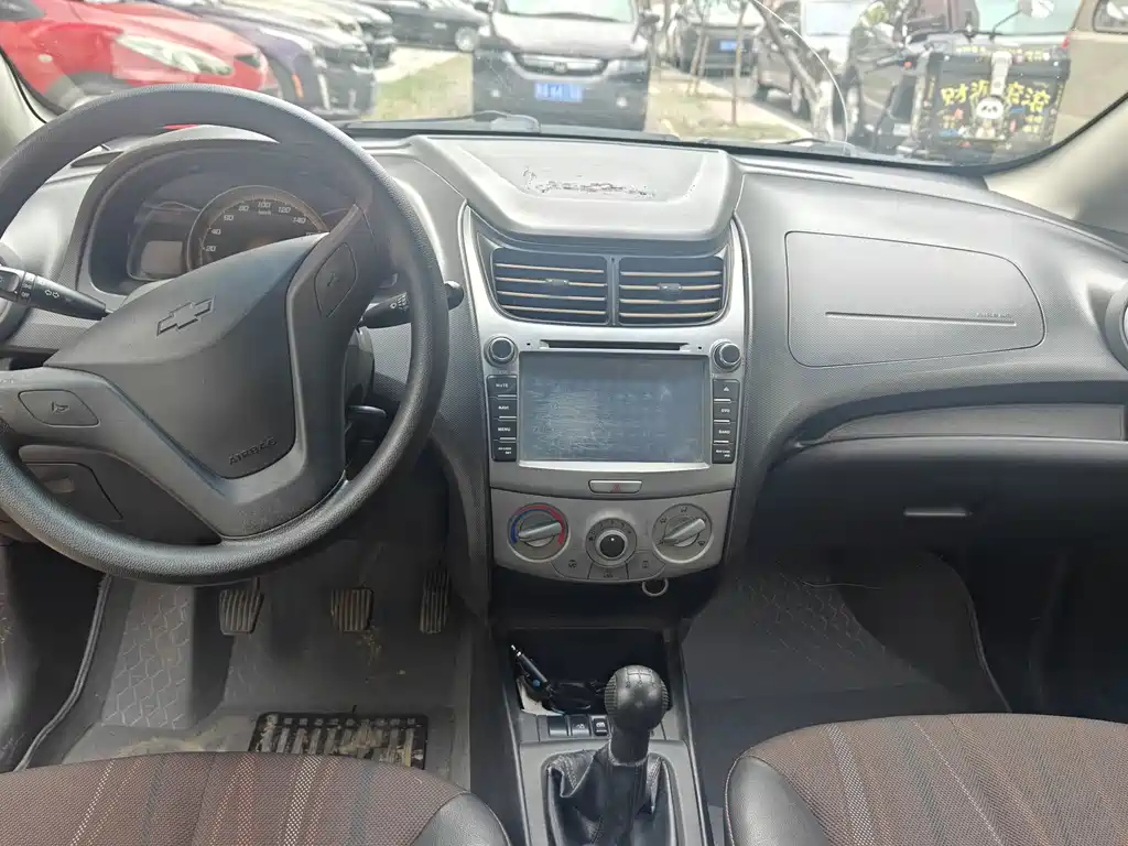 Chevrolet Sail — миниатюра 6