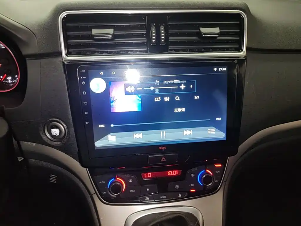 Haval M6 — миниатюра 13
