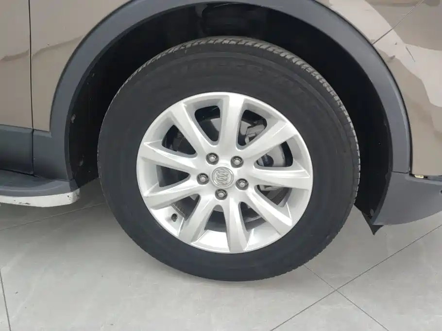 Buick Envision Plus — миниатюра 6