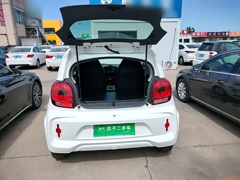 Roewe Clever — миниатюра 19