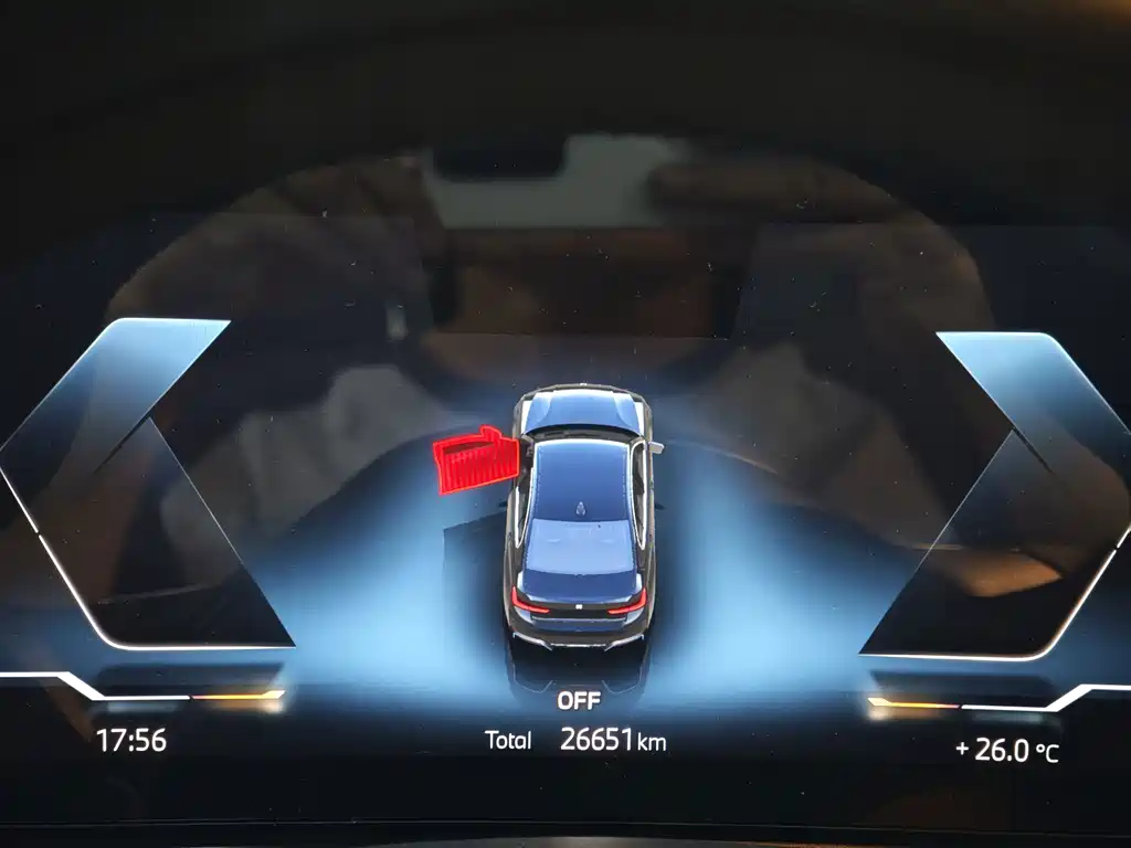 BMW i3 — миниатюра 6