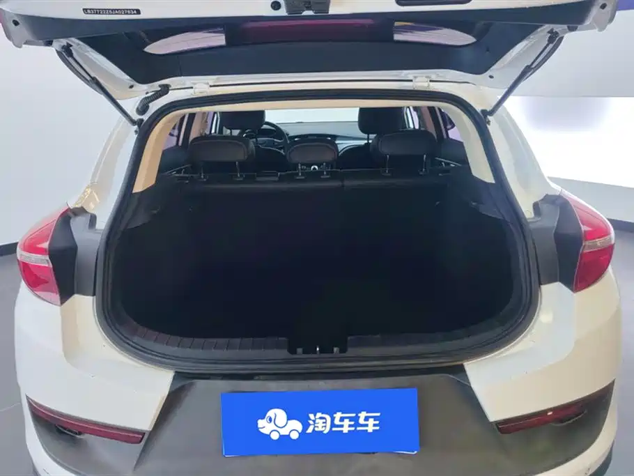 GEELY AUTOMOBILE EMGRAND GS