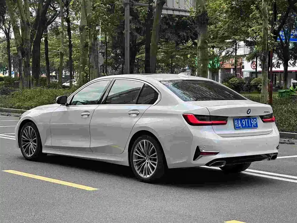 BMW 3 Series — миниатюра 3