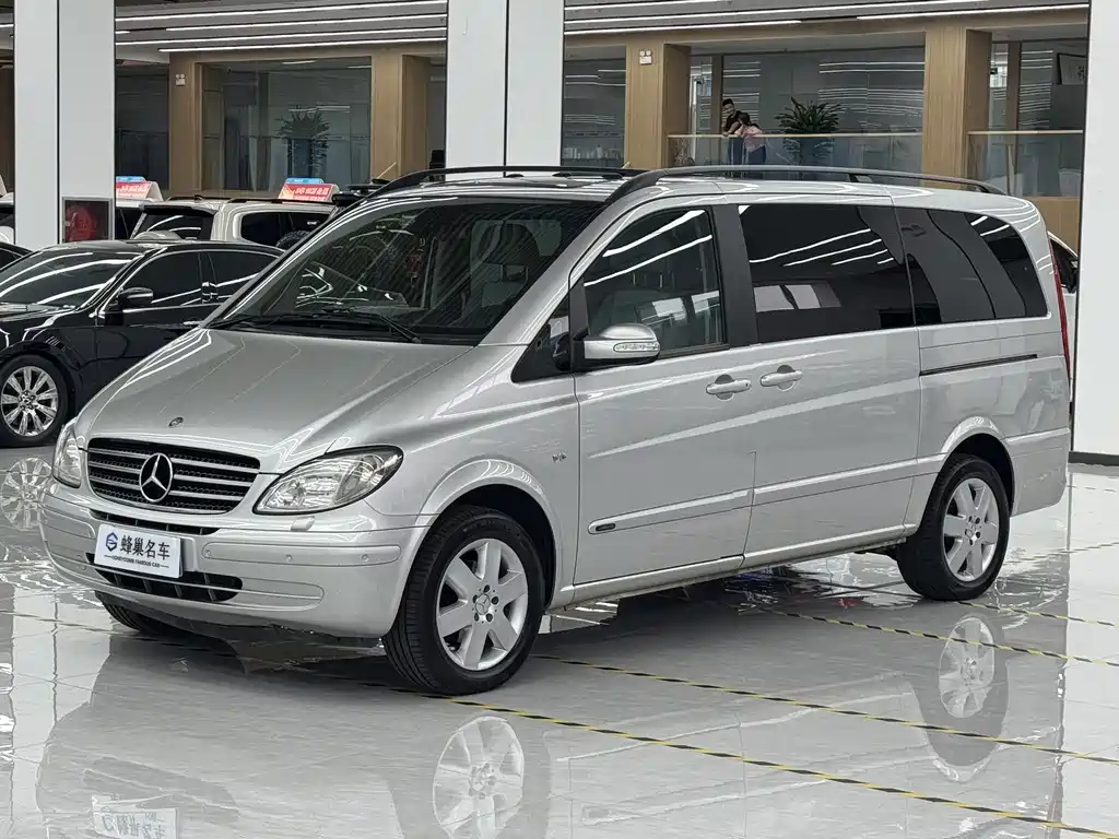 Mercedes-Benz Viano