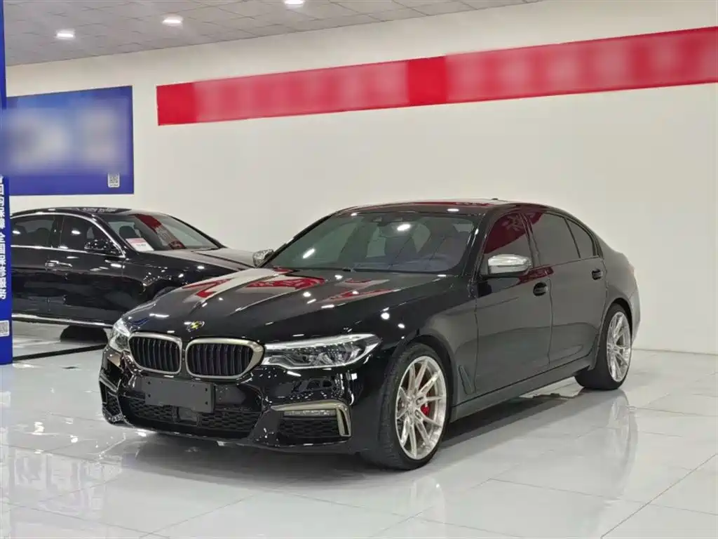 BMW 5 Series 2019