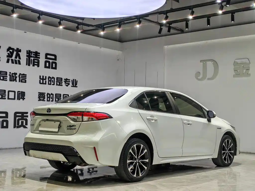 TOYOTA LEI LING