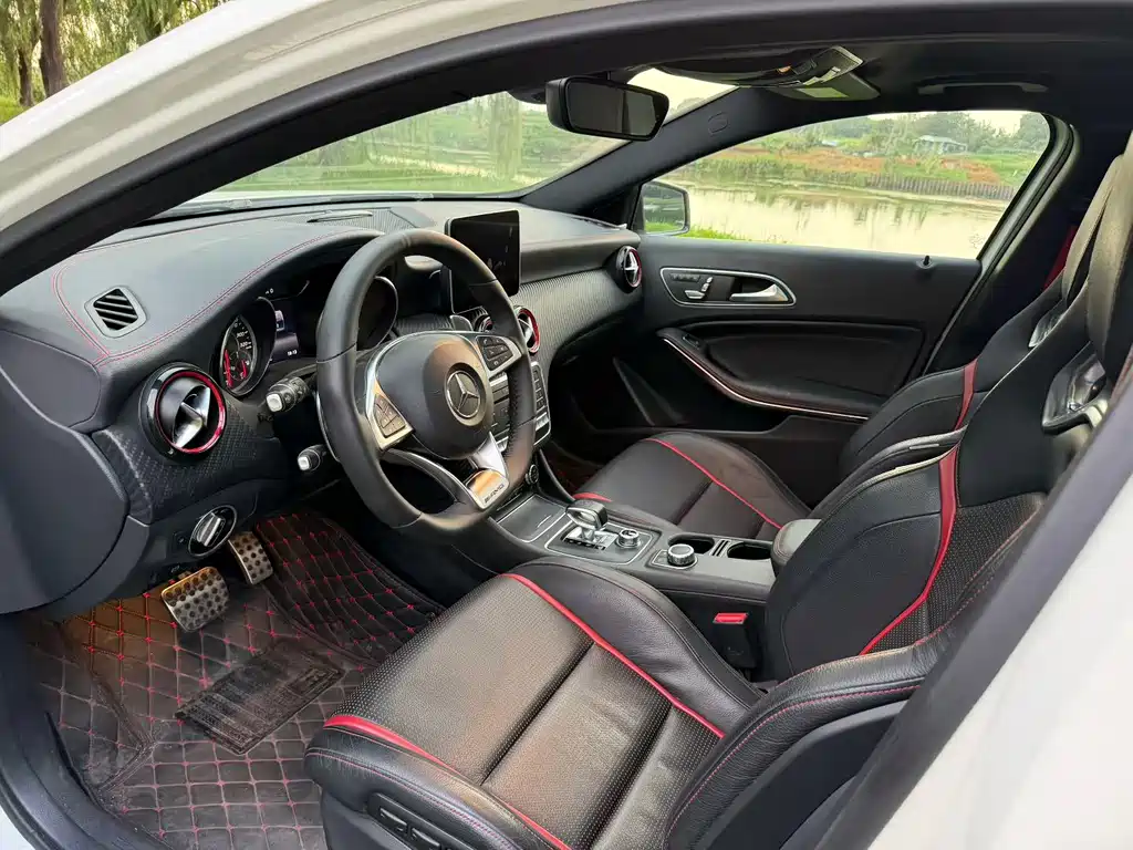 Mercedes-Benz A-Class AMG (Import) — миниатюра 4