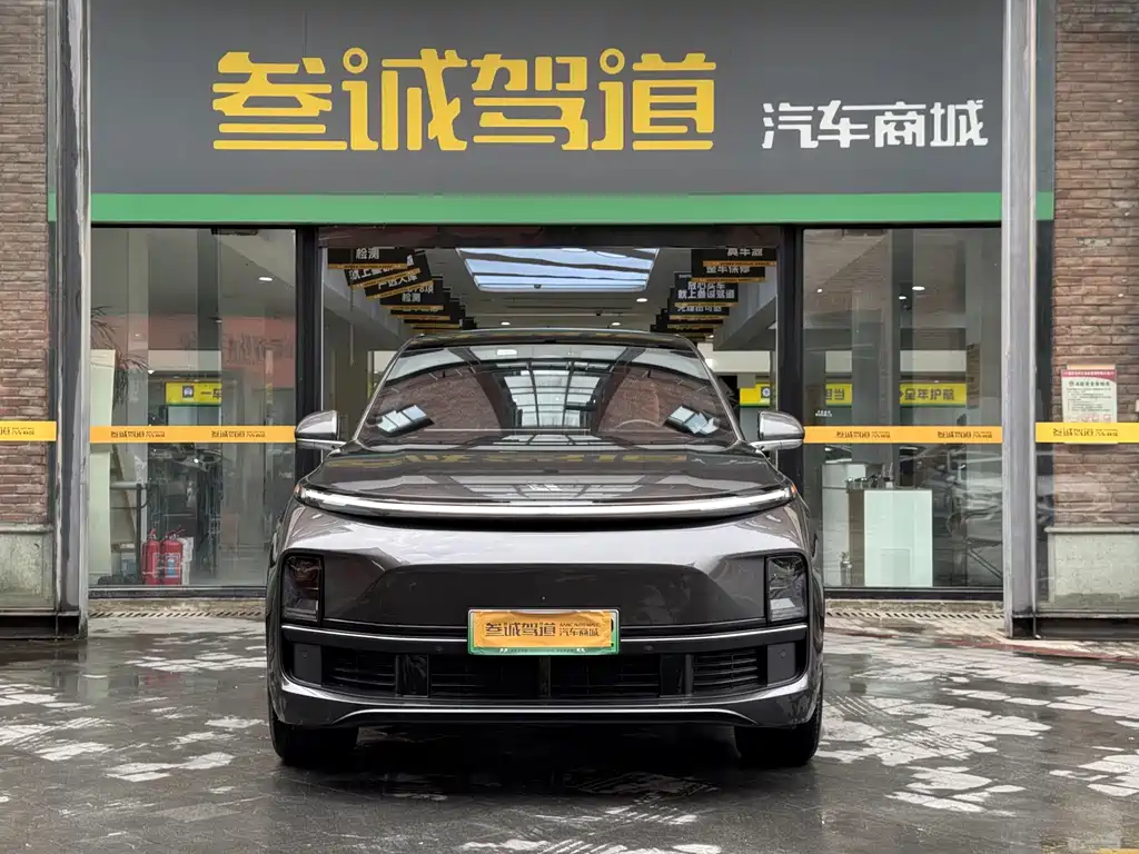 Li Auto Li L8 — миниатюра 2