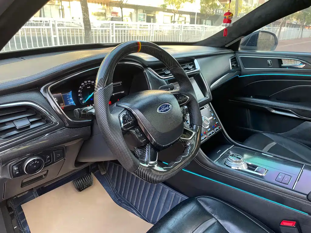 Ford Taurus — миниатюра 20