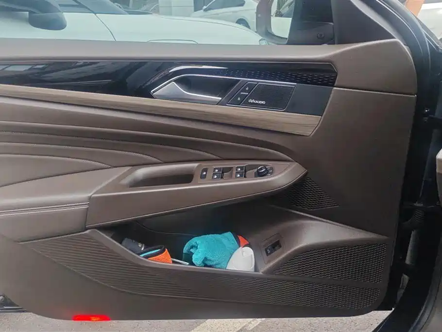 Volkswagen Passat 2019 330TSI Luxury V
