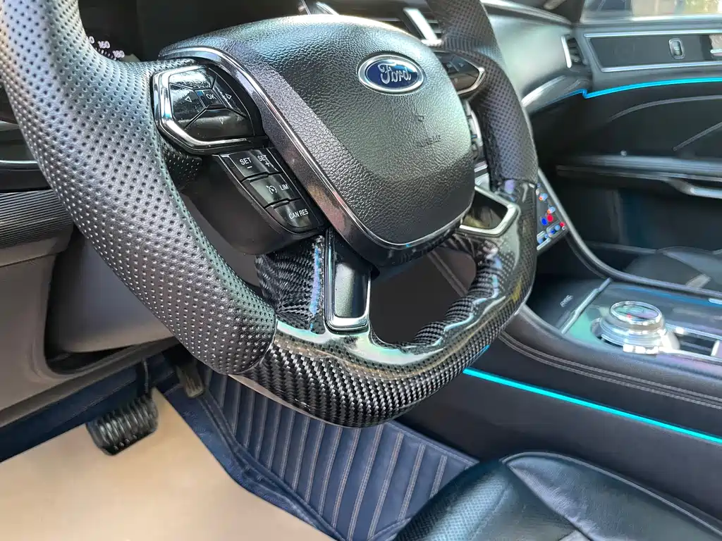 Ford Taurus — миниатюра 23