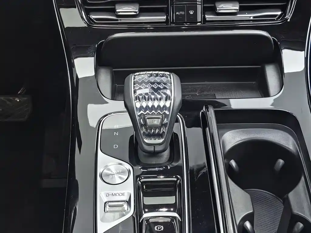GAC Motor Trumpchi M8 — миниатюра 13